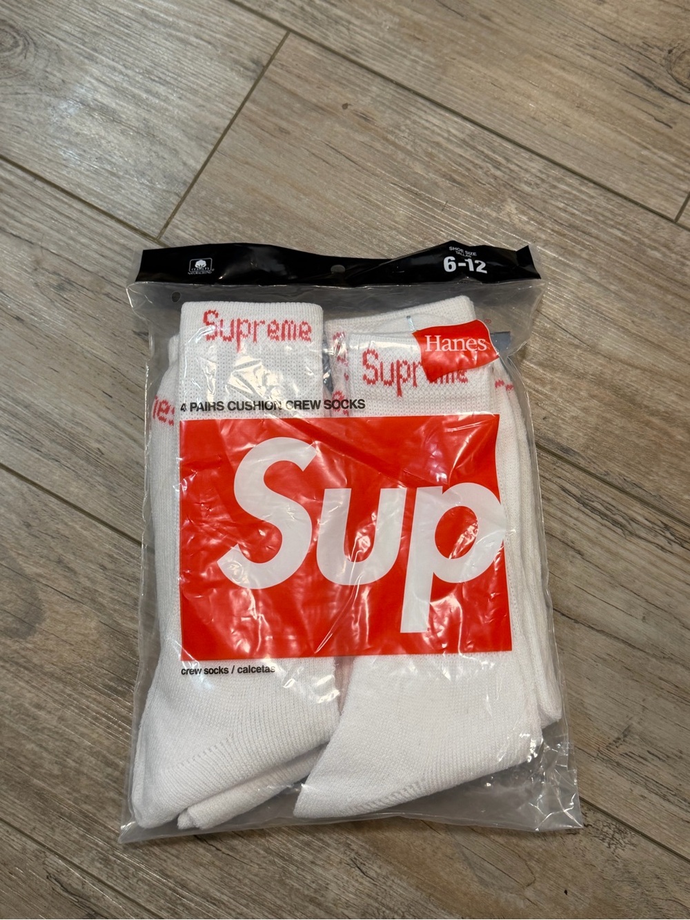 Supreme White Crew Socks